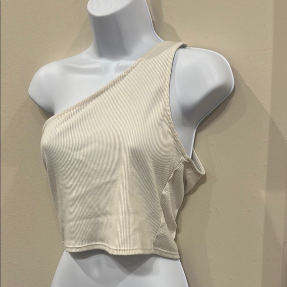 One-Shoulder Cream Top- XL - Picture 2 of 4